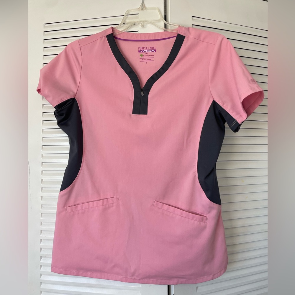 Healing Hands Purple Label Yoga Scrub Top in Pink